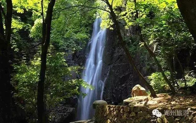 探索知识星球平台-白鹿调侃黄景瑜:你认为肖战的代表作是什么?黄景瑜回答笑翻全场,说的啥?专属学习社区